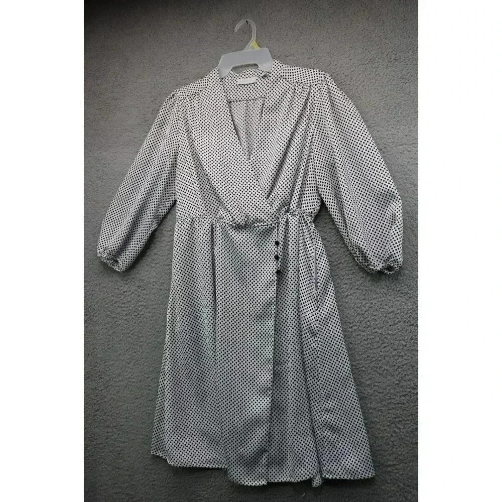 Women's New York Co. Dress-Size Medium-100% Polyester-Pockets